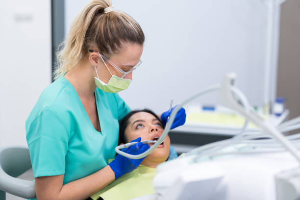 Best Urgent Tooth Repair  in Gordon Heights, NY